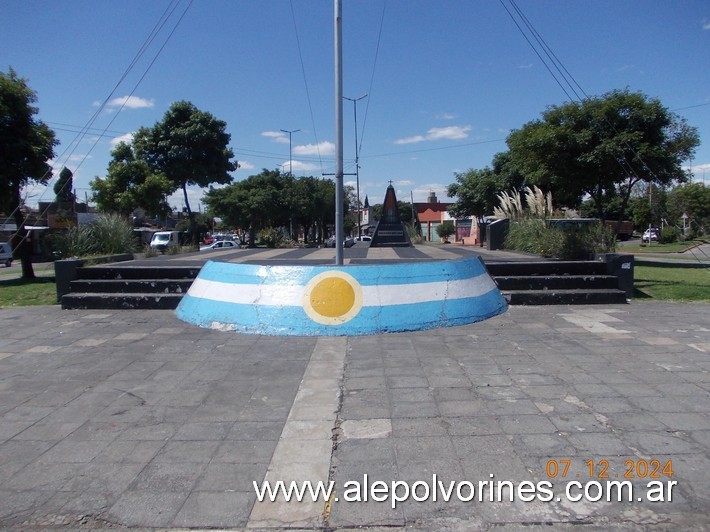 Foto: Castelar - Plazoleta Héroes del Crucero General Belgrano - Castelar (Buenos Aires), Argentina