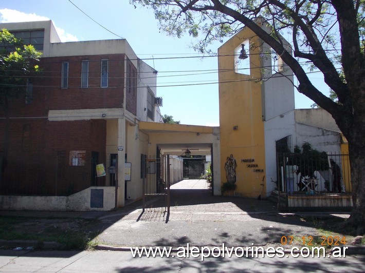 Foto: Castelar - Parroquia Sagrada Familia - Castelar (Buenos Aires), Argentina