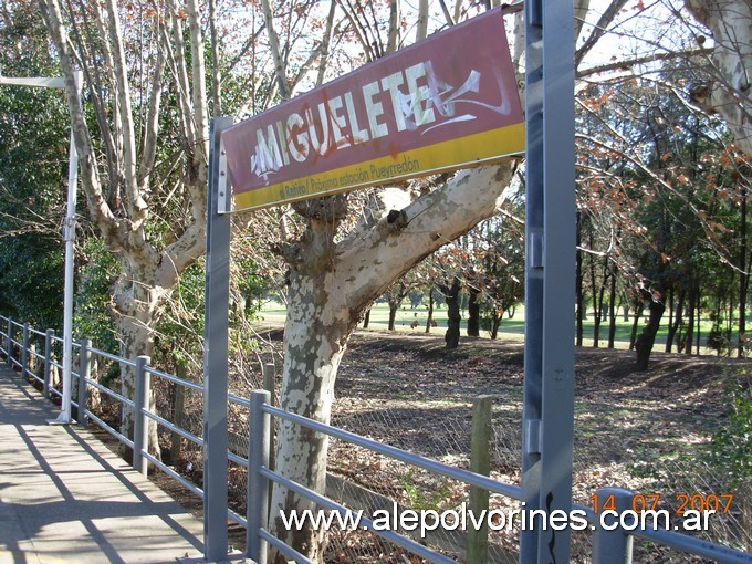 Foto: Estación Miguelete - Miguelete (Buenos Aires), Argentina