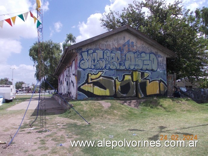 Foto: Estación Merlo - Galpon Ferroviario - Merlo (Buenos Aires), Argentina