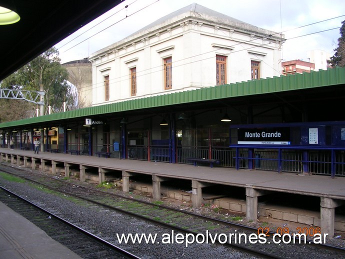 Foto: Estación Monte Grande - Monte Grande (Buenos Aires), Argentina