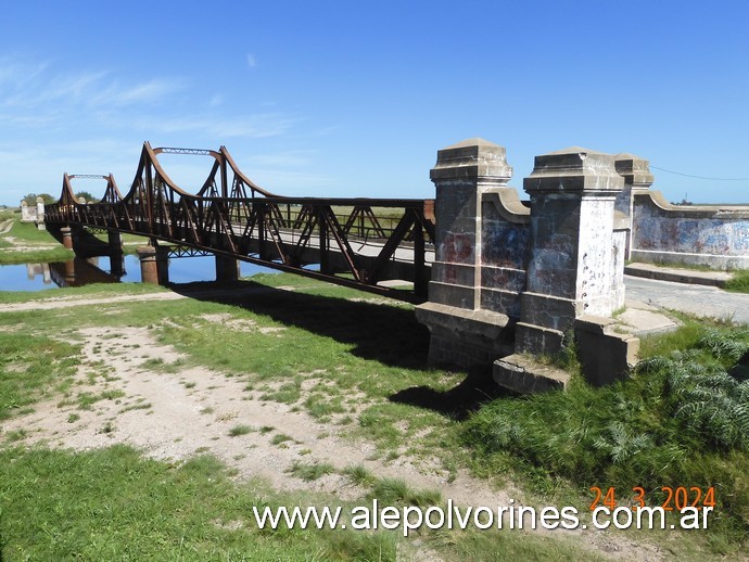 Foto: Puente Metálico Ruta 11 sobre Rio Primero - Villa Roch (Buenos Aires), Argentina