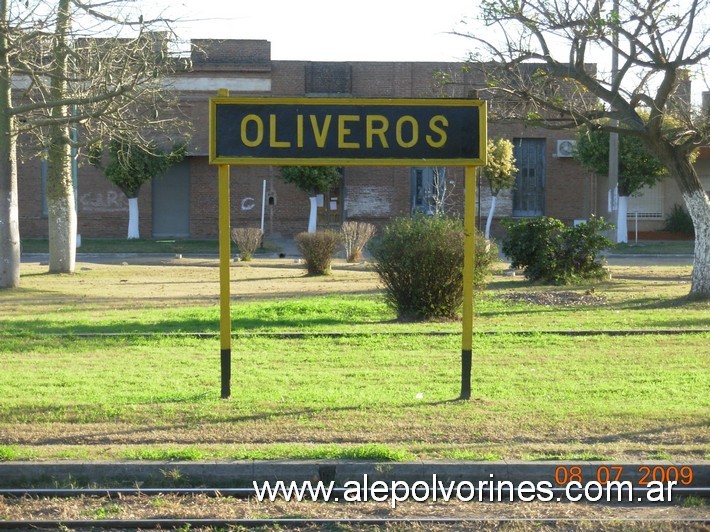 Foto: Estación Oliveros - Oliveros (Santa Fe), Argentina