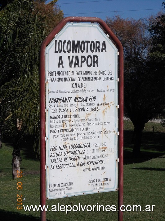 Foto: Estación Oro Verde - Locomotora Vapor - Oro Verde (Entre Ríos), Argentina