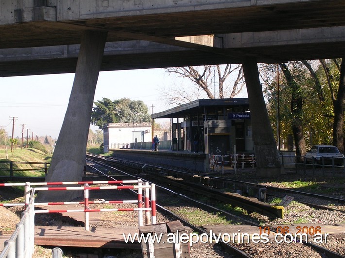 Foto: Estación Osvaldo Podestá - Pablo Podesta (Buenos Aires), Argentina