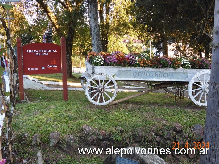 Foto: Otavio Rocha BR - Plaza da Uva - Otavio Rocha (Rio Grande do Sul), Brasil