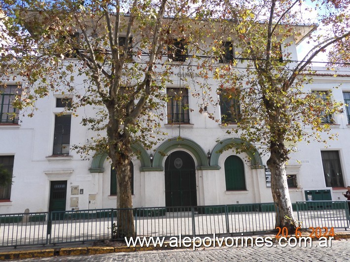 Foto: Floresta - Escuela Emilio Giménez Zapiola - Floresta (Buenos Aires), Argentina