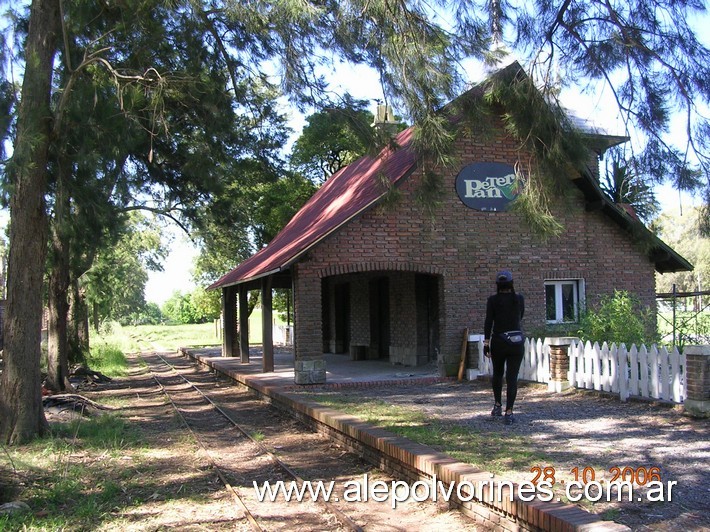 Foto: Estación Peter Pan - Republica de los Niños - Gonnet (Buenos Aires), Argentina