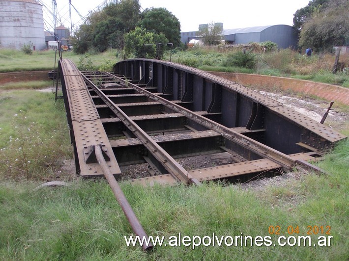 Foto: Estación Peyrano - Mesa Giratoria - Peyrano (Santa Fe), Argentina