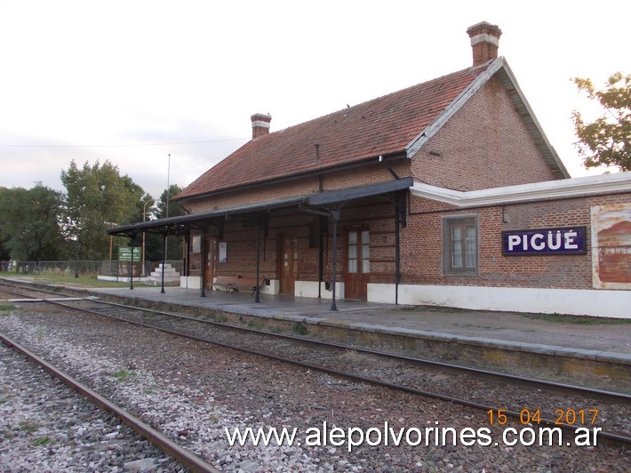 Foto: Estación Pigüe - Pigue (Buenos Aires), Argentina