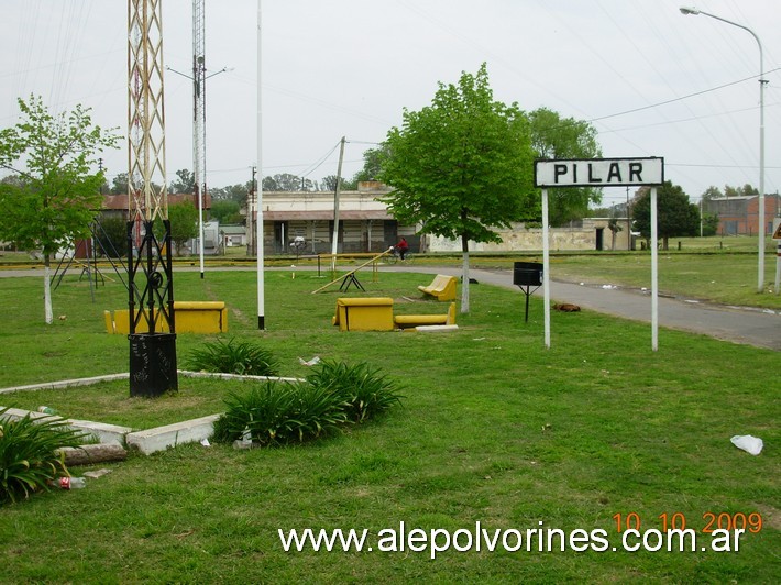 Foto: Estación Pilar FCGU - Pilar (Buenos Aires), Argentina