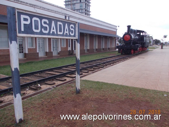 Foto: Estación Posadas FCGU - Posadas (Misiones), Argentina