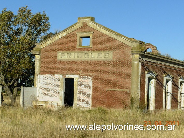 Foto: Estación Pringles FCRPB - Pringles (Buenos Aires), Argentina