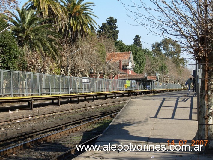 Foto: Estación Pueyrredón - Villa Urquiza (Buenos Aires), Argentina