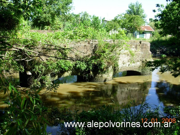 Foto: Estación Punta Lara - Puente Arroyo Doña Flora - Punta Lara (Buenos Aires), Argentina