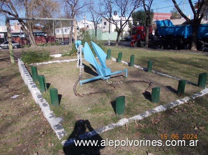 Foto: Morón - Plaza Antártida Argentina - Moron (Buenos Aires), Argentina