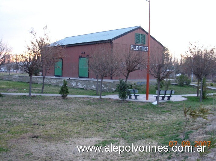 Foto: Estación Plottier - Plottier (Neuquén), Argentina