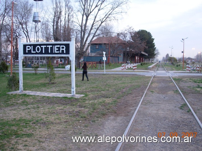 Foto: Estación Plottier - Plottier (Neuquén), Argentina