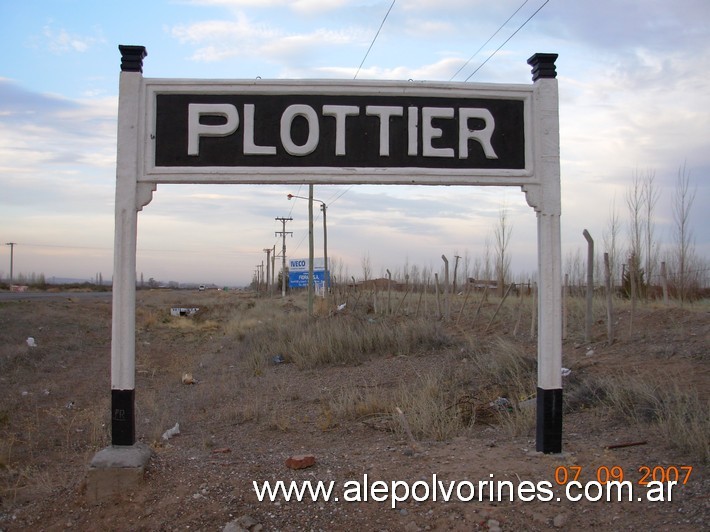 Foto: Estación Plottier - Plottier (Neuquén), Argentina