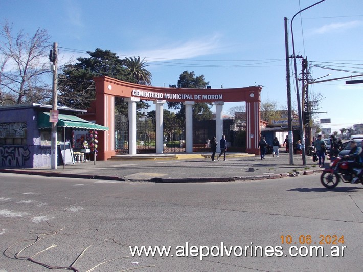 Foto: Morón - Cementerio Municipal - Moron (Buenos Aires), Argentina