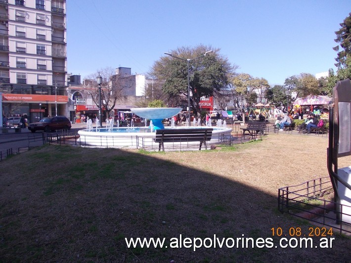 Foto: Morón - Plaza Gral San Martin - Moron (Buenos Aires), Argentina