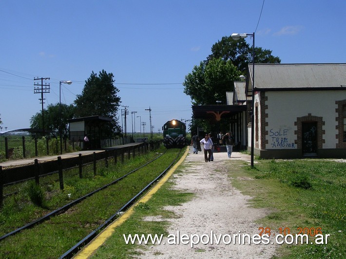 Foto: Estación Ringuelet - Gonnet (Buenos Aires), Argentina