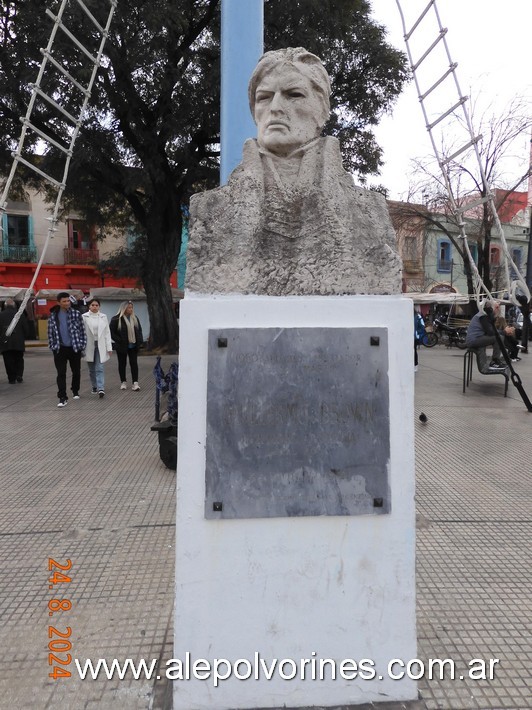 Foto: La Boca - Busto Guillermo Brown - La Boca (Buenos Aires), Argentina