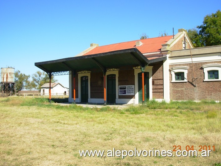 Foto: Estación Quiñihual - Quiñihual (Buenos Aires), Argentina