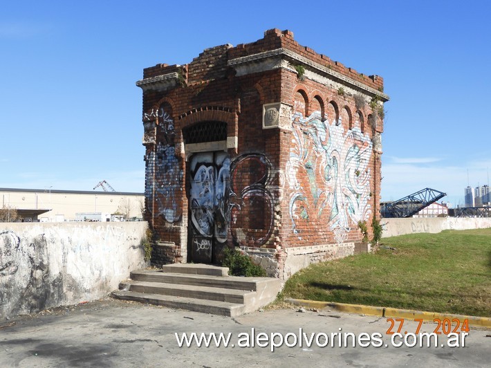 Foto: La Boca CABA - Cámara Transformadora Italo - La Boca (Buenos Aires), Argentina