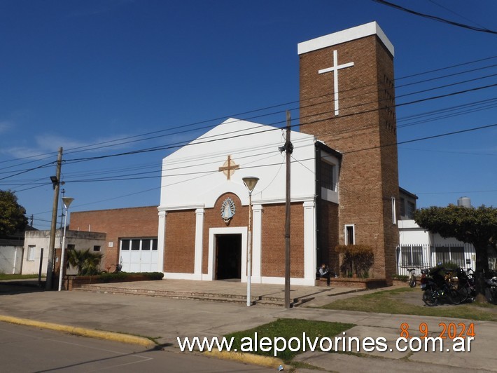 Foto: Fighiera - Iglesia NS de Lujan - Fighiera (Santa Fe), Argentina