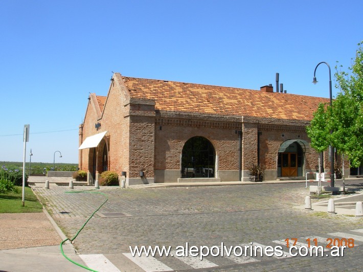 Foto: Estación Rosario Oeste FCCyR - Rosario (Santa Fe), Argentina