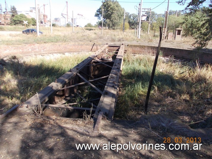 Foto: Estación Rufino FCBAR - Mesa Giratoria - Rufino (Santa Fe), Argentina