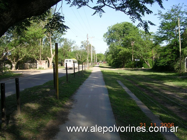 Foto: Apeadero Rivera Indarte - Córdoba, Argentina