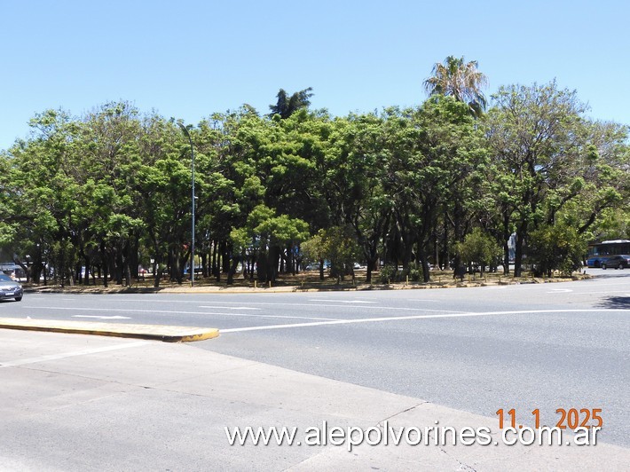 Foto: Liniers - Plazoleta Yugoslavia - Liniers (Buenos Aires), Argentina