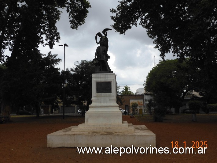 Foto: Liniers - Plaza Coronel Martin Irigoyen - Liniers (Buenos Aires), Argentina