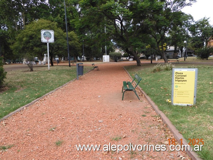 Foto: Liniers - Plaza Coronel Martin Irigoyen - Liniers (Buenos Aires), Argentina