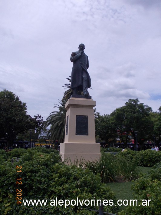 Foto: San Miguel - Monumento a Sarmiento - San Miguel (Buenos Aires), Argentina