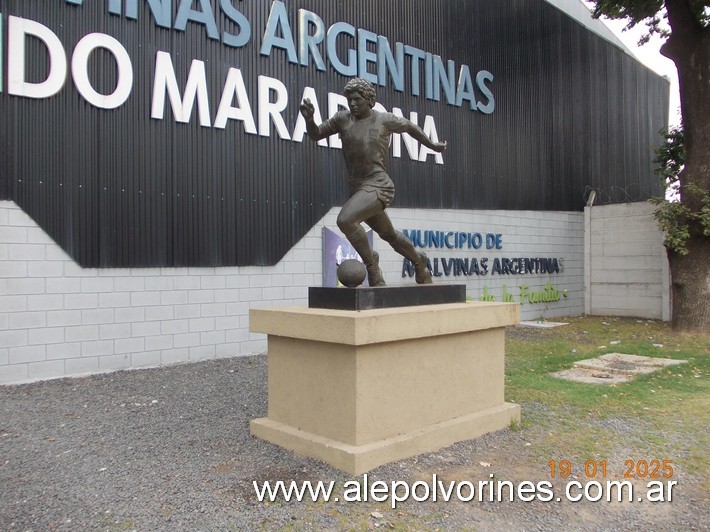 Foto: Ing. Pablo Nogues - Polideportivo Diego Maradona - Ingeniero Pablo Nogues (Buenos Aires), Argentina