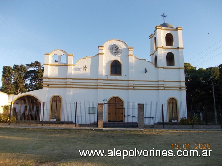 Foto: Los Polvorines - Iglesia San Roque - Los Polvorines (Buenos Aires), Argentina