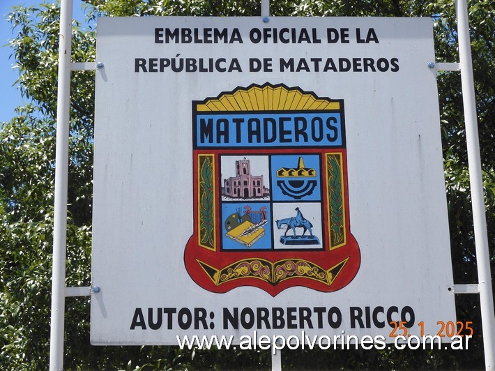 Foto: Mataderos - Emblema del Barrio - Mataderos (Buenos Aires), Argentina