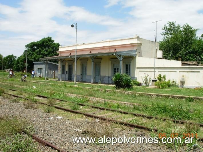 Foto: Estación Toro FCGU - Presidente Derqui (Buenos Aires), Argentina