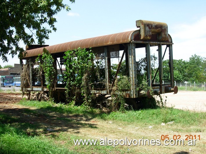 Foto: Estación Toro FCGU - Presidente Derqui (Buenos Aires), Argentina