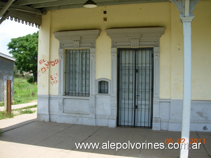 Foto: Estación Toro FCGU - Presidente Derqui (Buenos Aires), Argentina