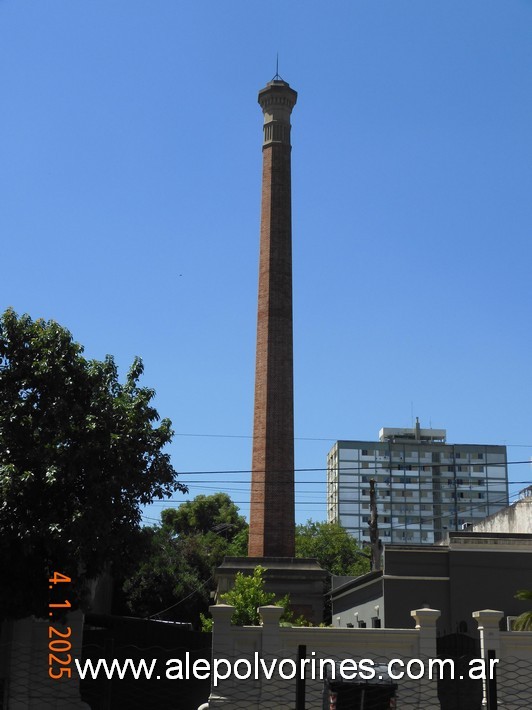 Foto: La Paternal - Chimenea de Ventilación Cloaca Máxima - La Paternal (Buenos Aires), Argentina