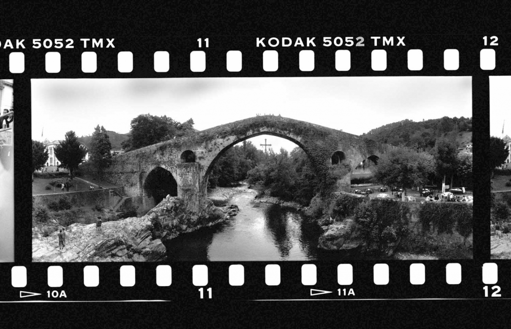 Foto de Cangas de Onís (Asturias), España