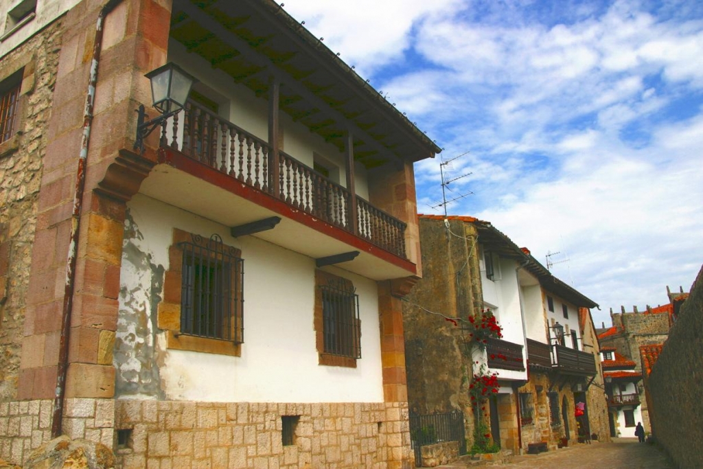 Foto de Santillana del Mar (Cantabria), España