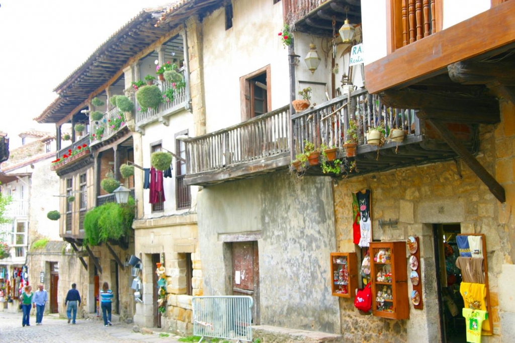 Foto de Santillana del Mar (Cantabria), España