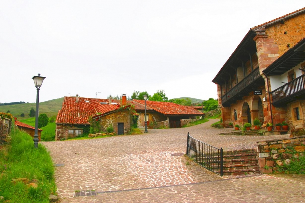 Foto de Carmona (Cantabria), España