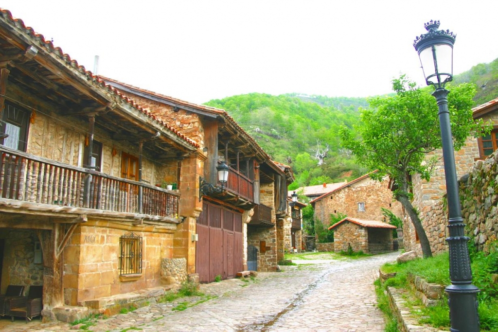 Foto de Bárcena Mayor (Cantabria), España