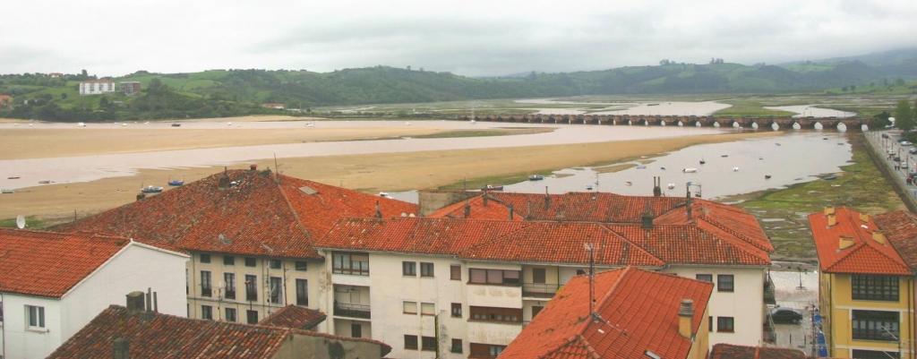 Foto de San Vicente de la Barquera (Cantabria), España